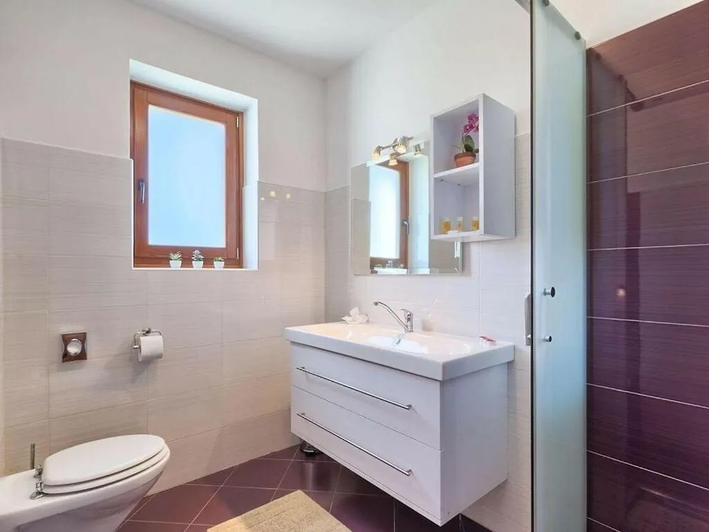 Villa Fiore Comfortable Holiday Residence Žminj