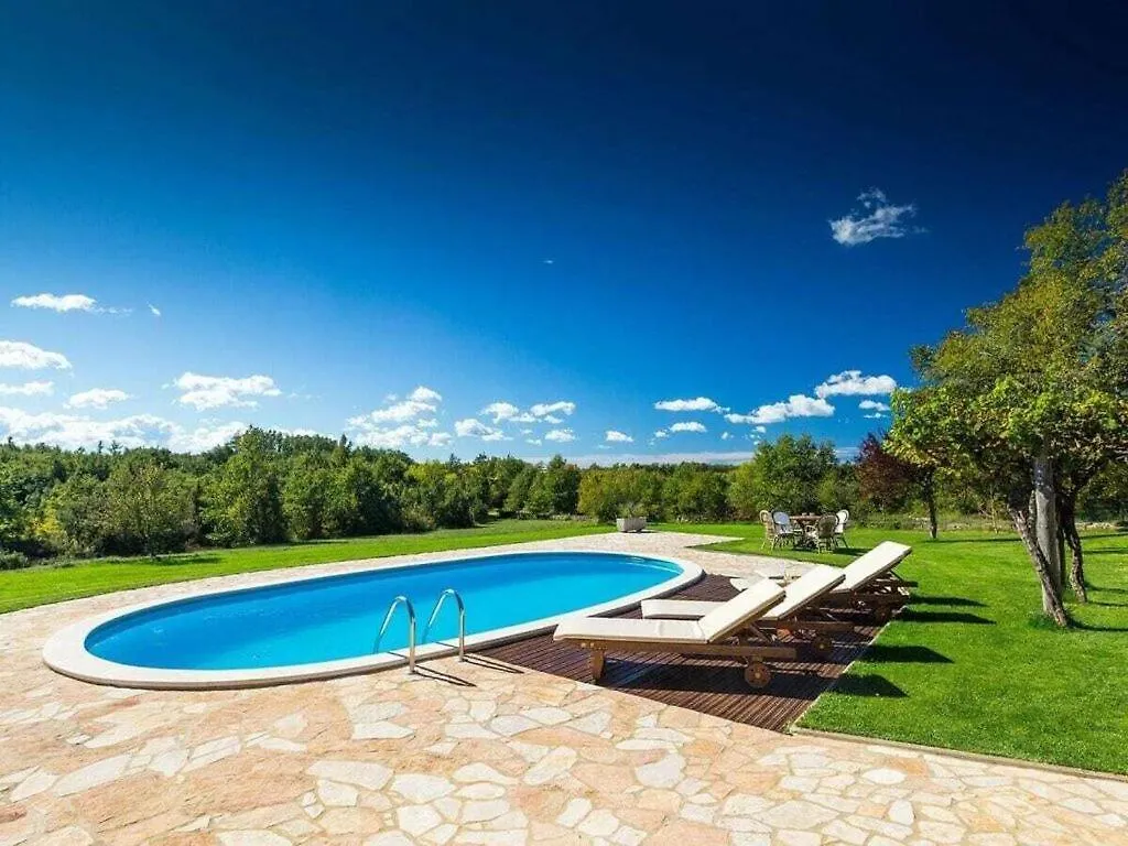 Villa Fiore Comfortable Holiday Residence Žminj